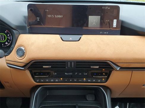 Certified 2025 MAZDA CX-70 3.3 Turbo S w/ Premium Plus image 24