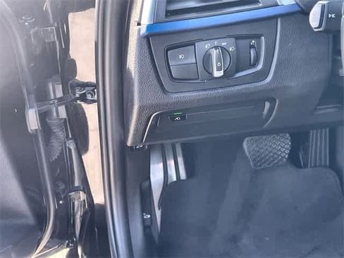 Used 2018 BMW 340i Sedan image 29
