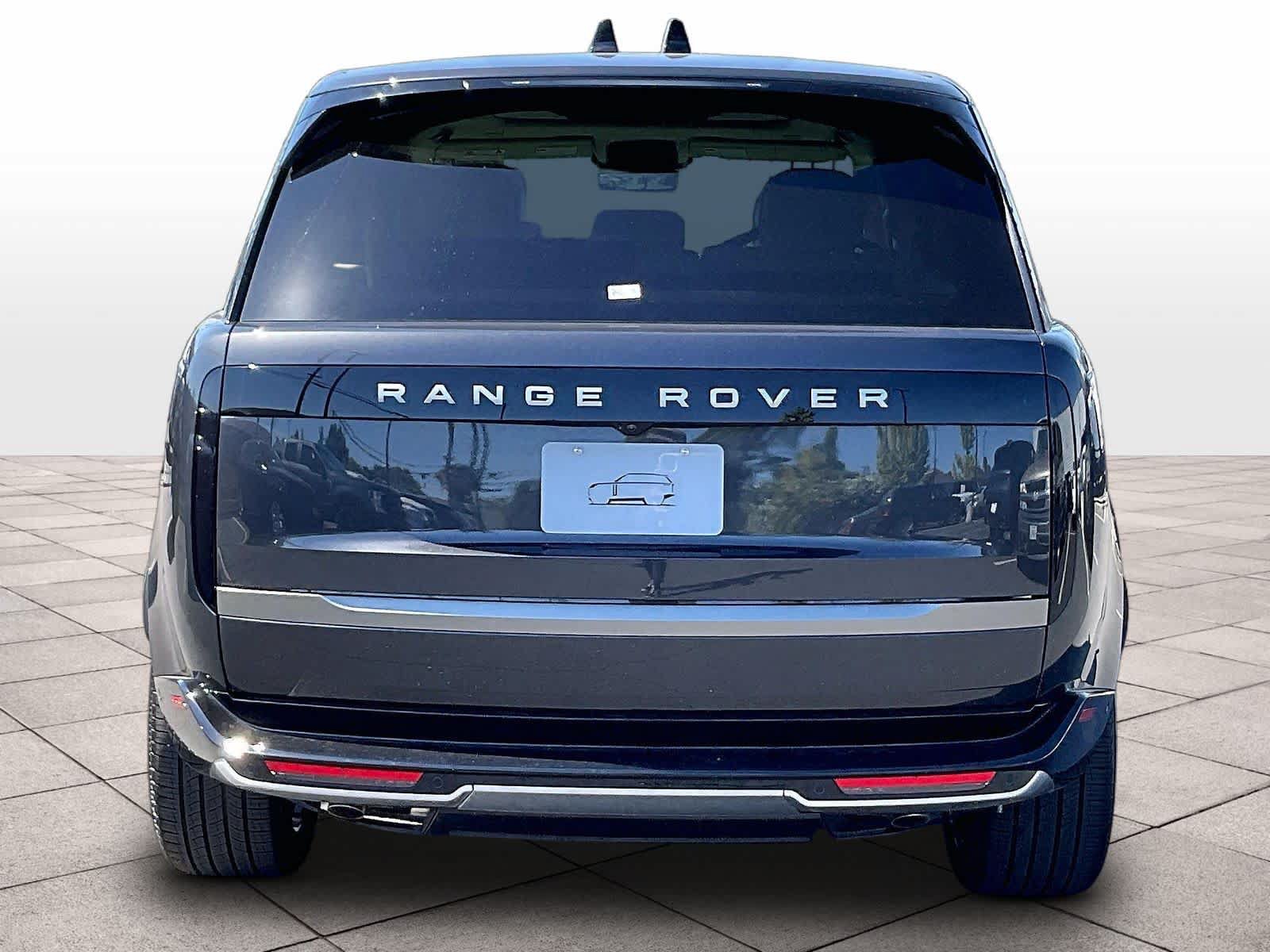New 2026 Land Rover Range Rover Long Wheelbase SE AWD/4WD image 6