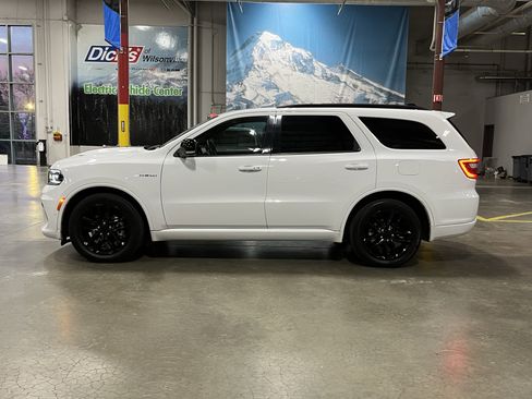 Used 2025 Dodge Durango R/T image 2