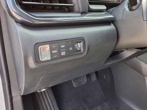 Used 2026 GMC Terrain AT4 w/ Convenience Package III image 10