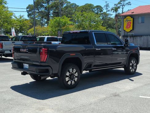 Used 2024 GMC Sierra 2500 Denali w/ Denali Reserve Package AWD/4WD image 6