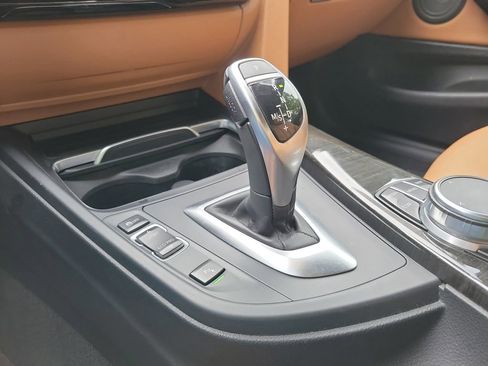 Used 2018 BMW 440i Convertible image 34