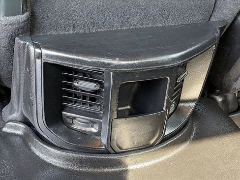 Used 2020 RAM 2500 Big Horn AWD/4WD image 18