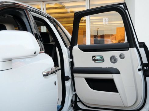 Certified 2024 Rolls-Royce Ghost image 11
