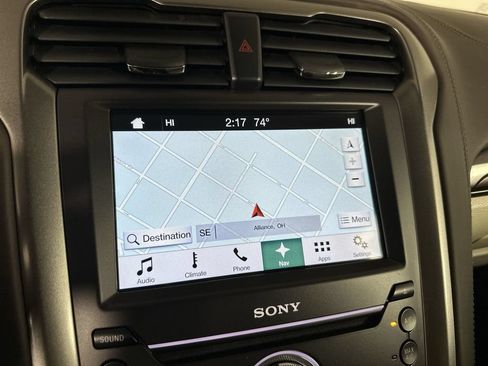 Used 2017 Ford Fusion Platinum FWD image 16