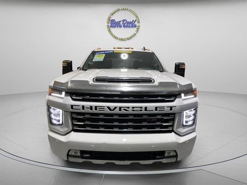 Used 2021 Chevrolet Silverado 2500 LT w/ Z71 Chrome Sport Edition AWD/4WD image 6