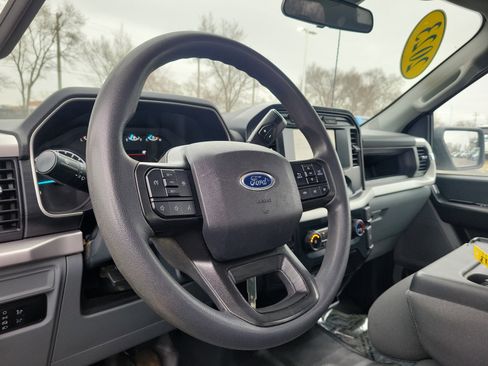 Used 2023 Ford F150 XL w/ Trailer Tow Package image 23