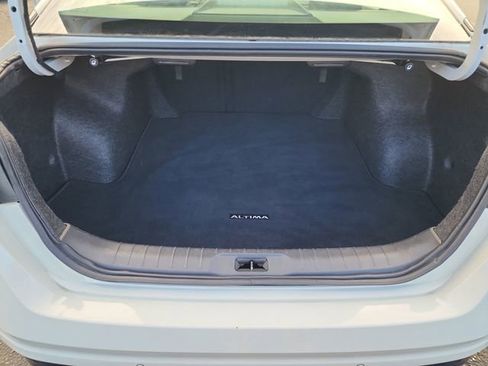 Used 2024 Nissan Altima 2.5 SR image 28