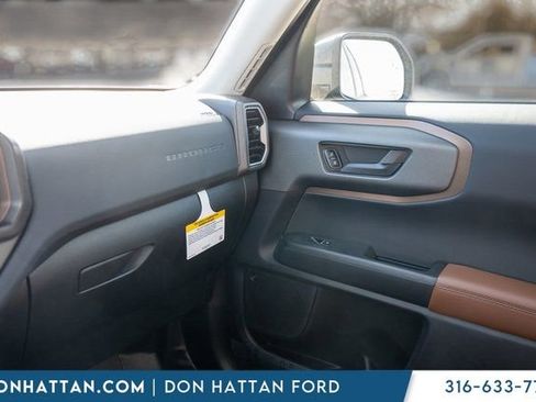 New 2026 Ford Bronco Sport Outer Banks w/ Sasquatch Outer Banks Package AWD/4WD image 14