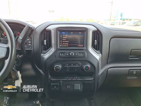 Used 2020 Chevrolet Silverado 2500 Custom w/ Custom Value Package AWD/4WD image 11