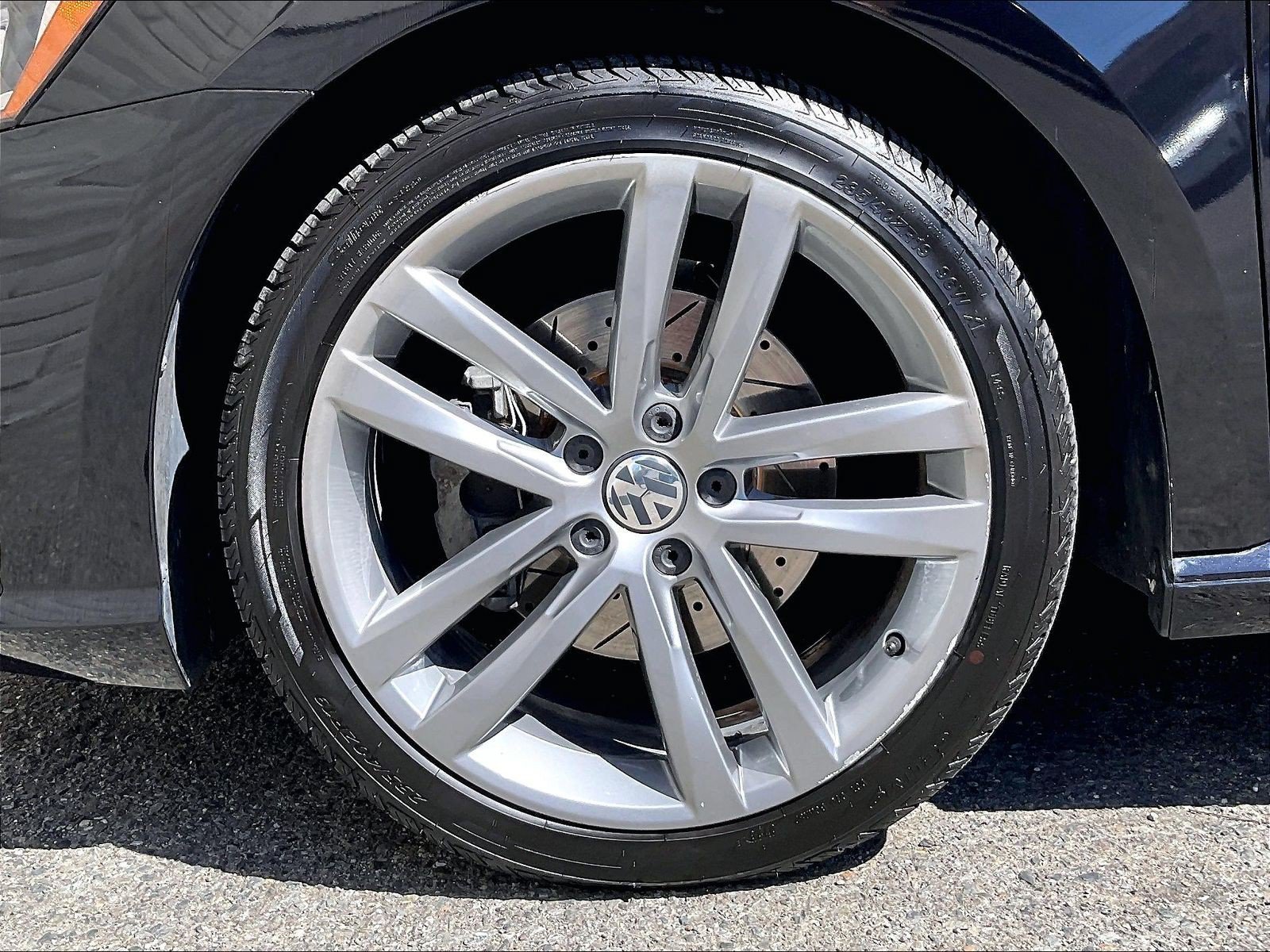 Used 2017 Volkswagen Passat 1.8T R-Line FWD image 8