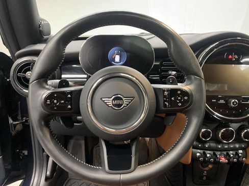 Used 2024 MINI Cooper S FWD image 15
