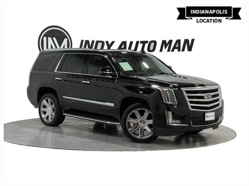 Used 2018 Cadillac Escalade Luxury image 1