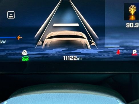 Used 2024 Chevrolet Equinox EV LT w/ LPO, All-Weather Mat Package AWD/4WD image 37