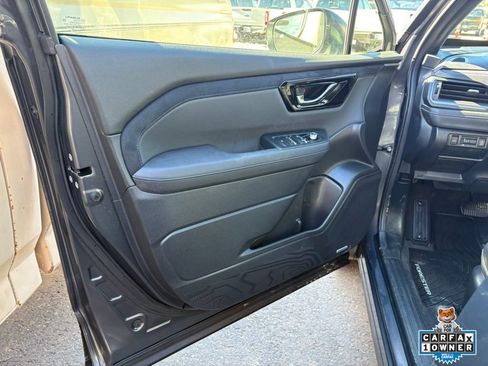 Used 2025 Subaru Forester Limited w/ Popular Package #1 image 14