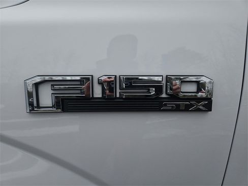 Used 2020 Ford F150 XL w/ Equipment Group 101A Mid image 28