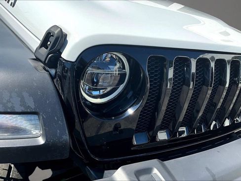 Used 2022 Jeep Wrangler Unlimited Sport AWD/4WD image 30