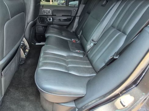 Used 2012 Land Rover Range Rover Supercharged AWD/4WD image 19