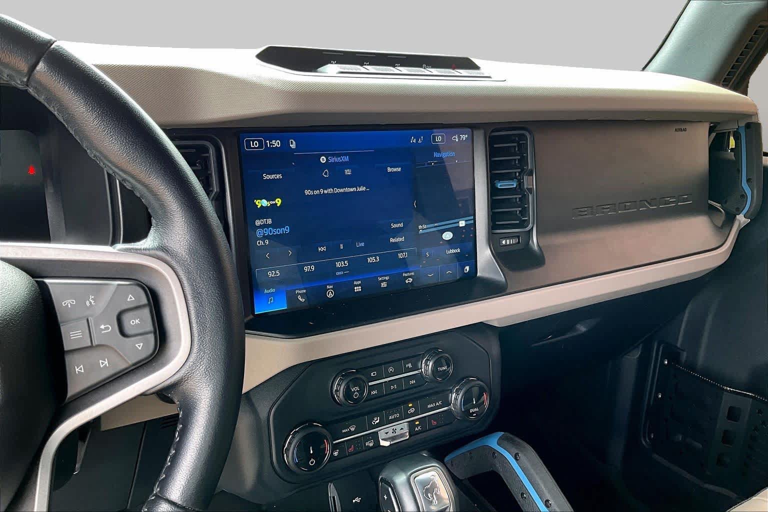 Used 2022 Ford Bronco Wildtrak AWD/4WD image 7