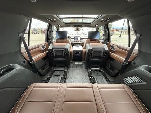 Used 2021 Chevrolet Tahoe High Country w/ Premium Package AWD/4WD image 52