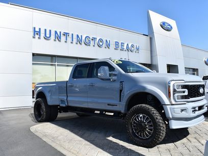 Used 2025 Ford F450 Lariat w/ FX4 Off-Road Package