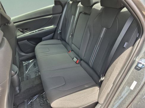 New 2026 Hyundai Elantra SEL Sport Premium FWD image 16