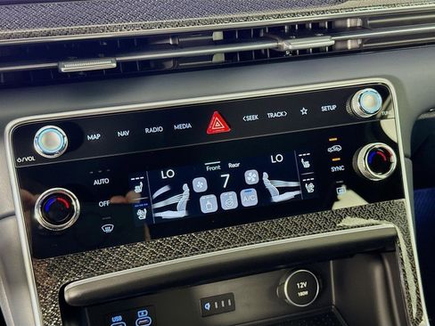 New 2026 Genesis GV80 3.5T e-SC image 18