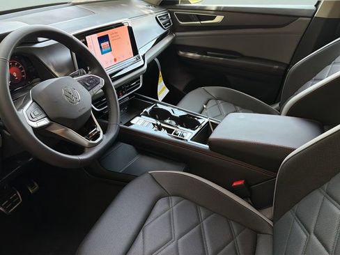 New 2026 Volkswagen Atlas Peak Edition AWD/4WD image 30