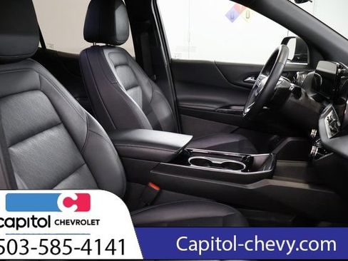 Used 2025 Chevrolet Equinox LT w/ Convenience Package II AWD/4WD image 28