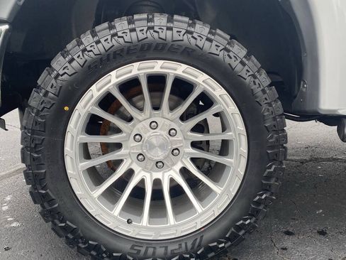 Used 2013 Ford F150 XLT w/ Mid Equipment Group AWD/4WD image 7