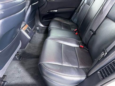 Used 2013 Toyota Avalon XLE Touring FWD image 18