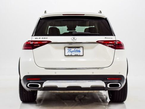 Used 2024 Mercedes-Benz GLE 450 4MATIC image 32