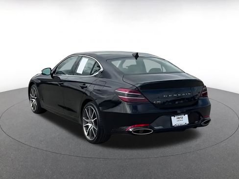 Used 2025 Genesis G70 2.5T image 11