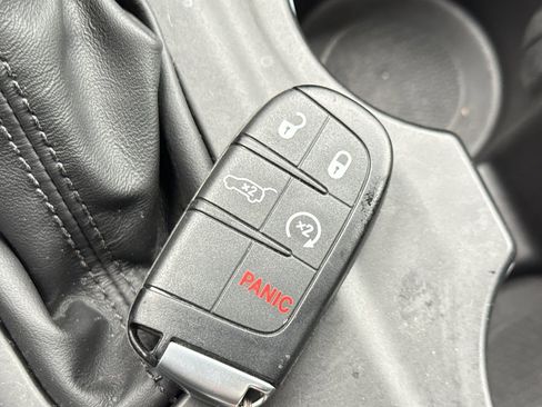 Used 2024 Dodge Durango R/T image 40