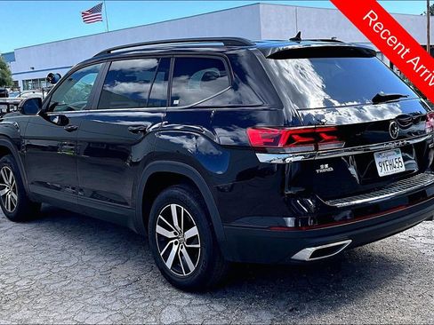 Used 2021 Volkswagen Atlas SE image 6