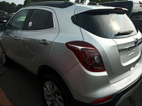 Used 2019 Buick Encore Preferred AWD/4WD image 2