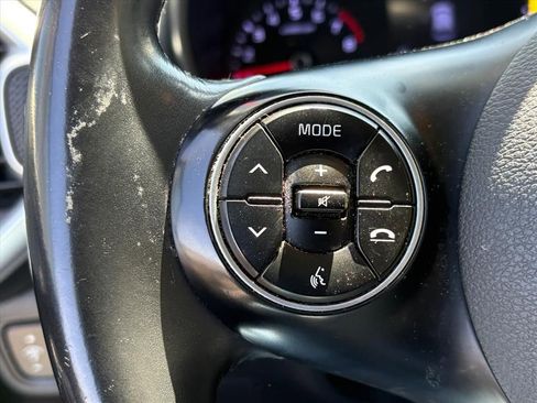 Used 2020 Kia Soul X-Line image 11