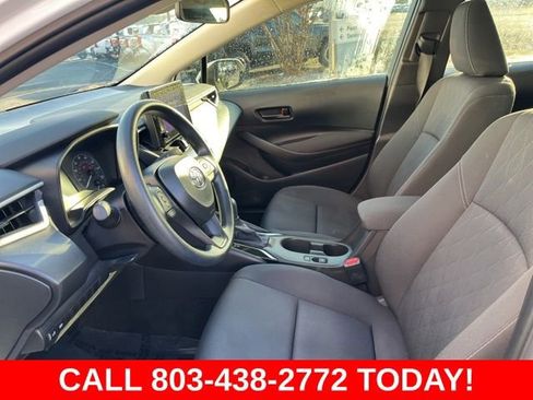 Used 2025 Toyota Corolla LE FWD image 7