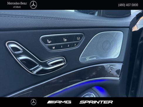 Used 2019 Mercedes-Benz S 560 Sedan image 13