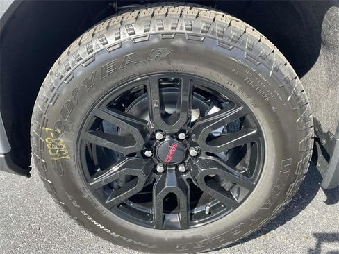 New 2026 GMC Sierra 1500 Elevation w/ Elevation Select Package image 6