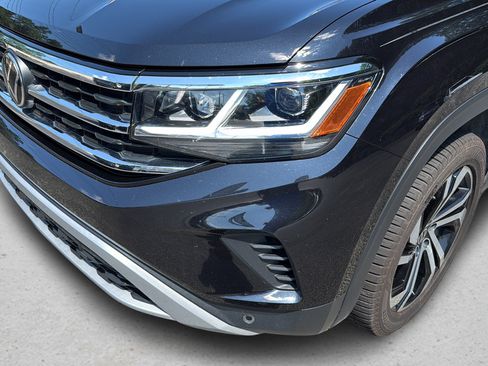 Used 2023 Volkswagen Atlas Cross Sport SEL AWD/4WD image 9