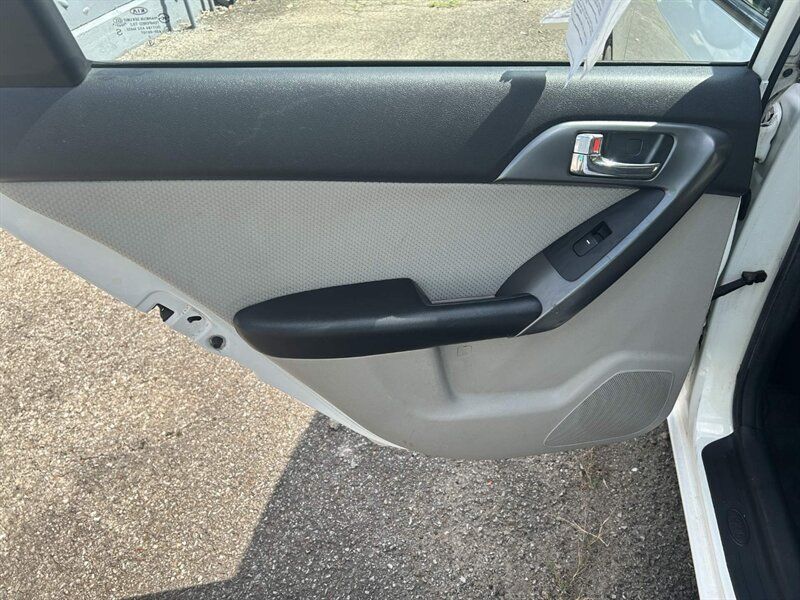 Used 2013 Kia Forte EX FWD image 29