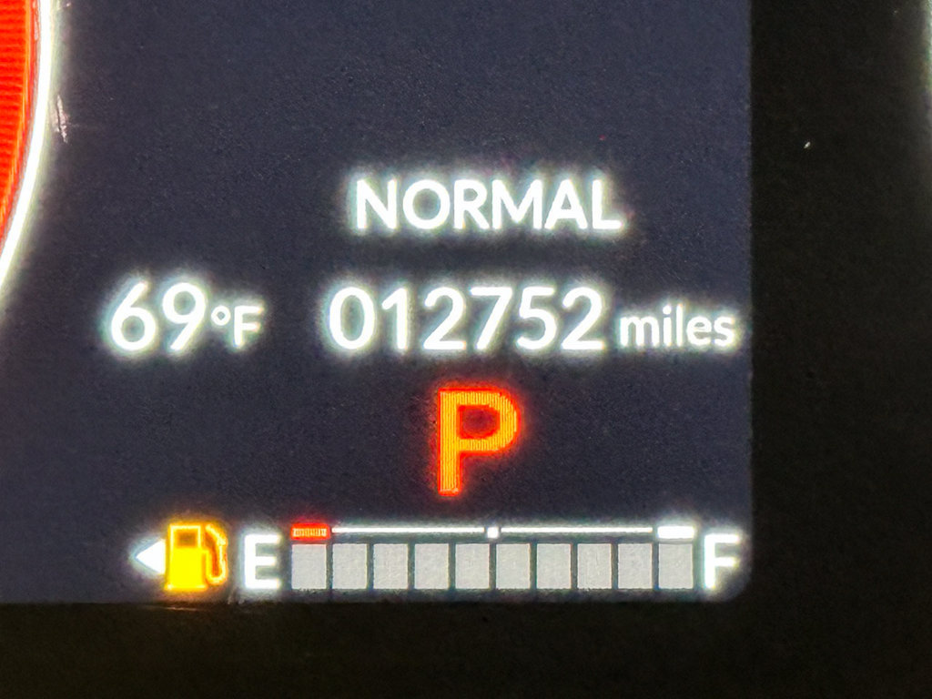 Used 2025 Honda Pilot EX-L image 6