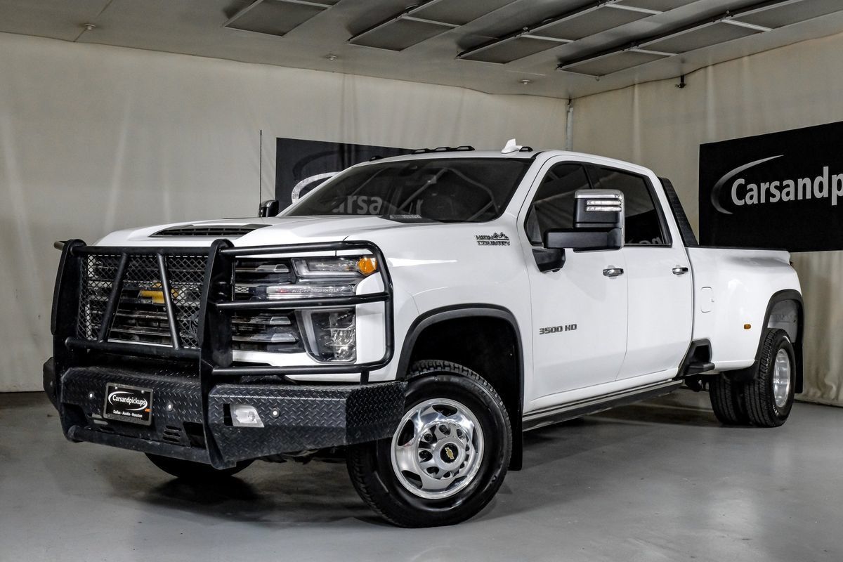 Used 2022 Chevrolet Silverado 3500 High Country w/ Safety Package II AWD/4WD image 4