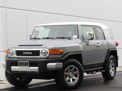 Used 2014 Toyota FJ Cruiser 4WD w/ Upgrade Package