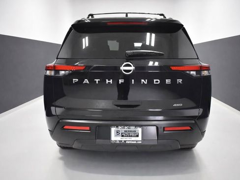 New 2026 Nissan Pathfinder SV image 9