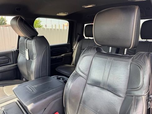 Used 2022 RAM 2500 Limited AWD/4WD image 11