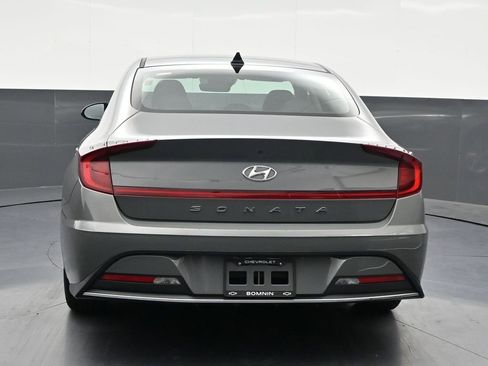 Used 2022 Hyundai Sonata SE FWD image 4
