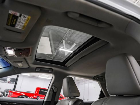 Used 2019 Lexus RX 350 FWD w/ Premium Package image 4